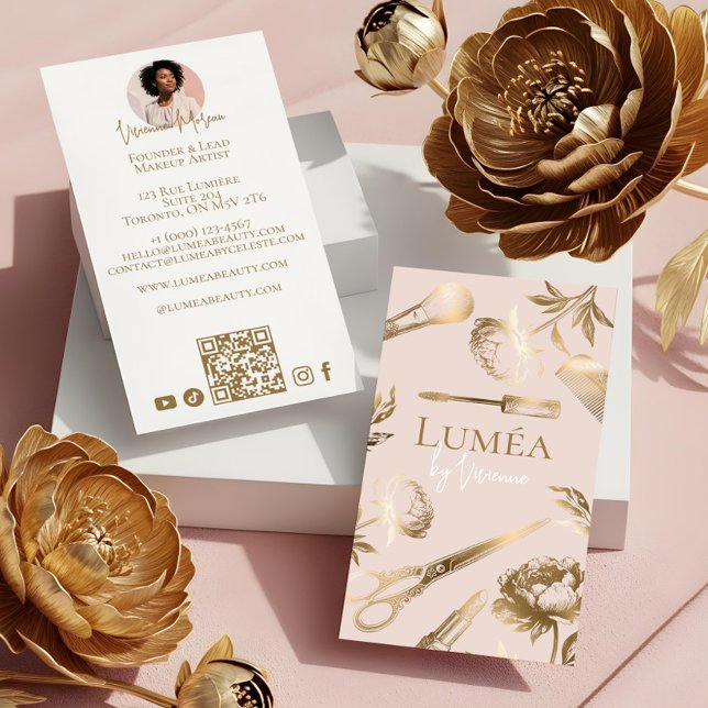 Glamor Blush Pink Gold Beauty Salon Makeup Studio Business Card (Glamour Blush Pink Gold Beauty Salon Makeup Studio Business Card)