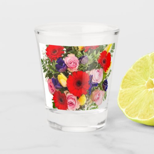 Glamorous Galas Elevate Your Style with Our Excl Shot Glass