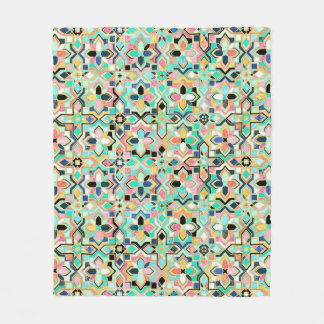 Glamorous Gilded Moroccan Tile Pattern Fleece Blanket