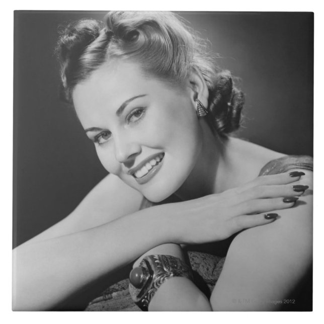 Glamorous Woman Tile (Front)