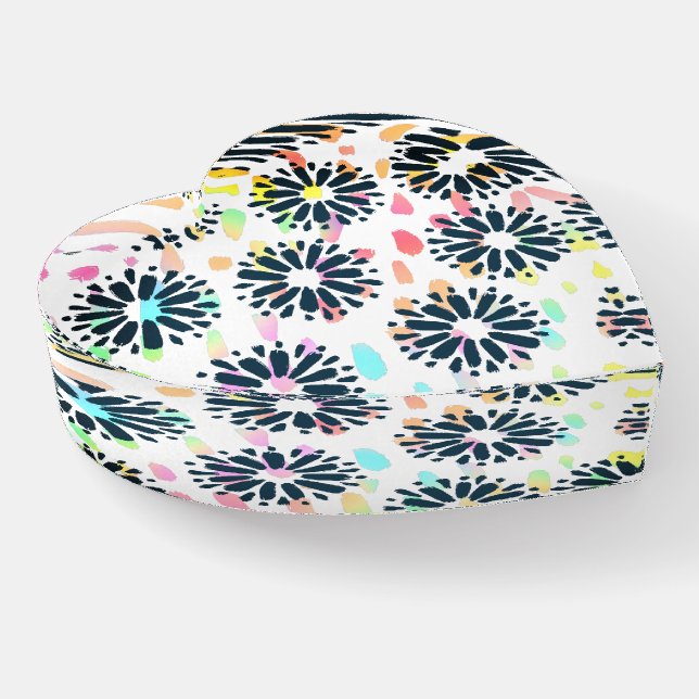 Glass Heart Paperweight (Angled)