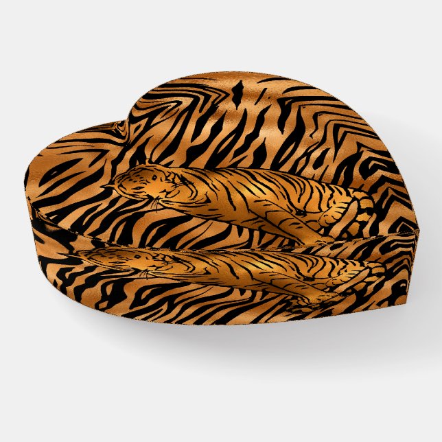 Glass Heart Paperweight (Angled)