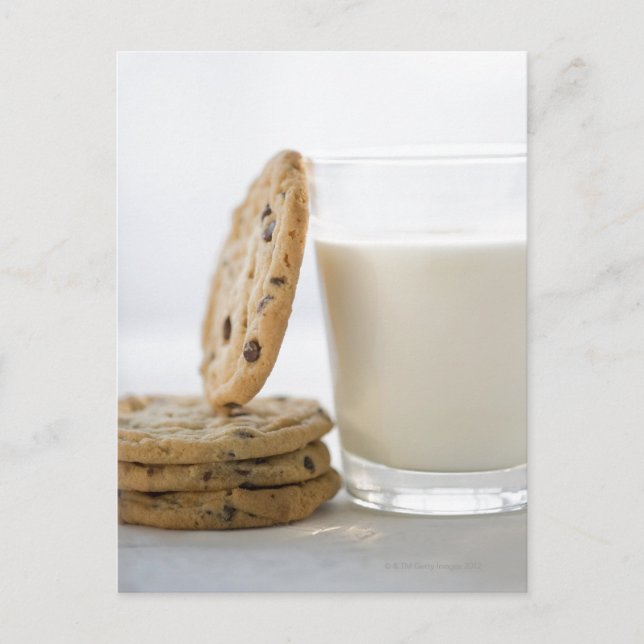 Glass of milk and cookies, close-up postcard (Front)