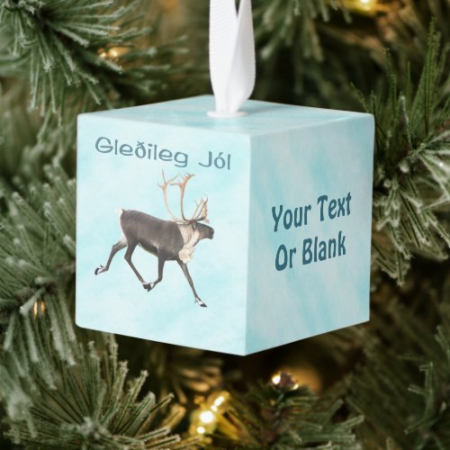 Gleileg Jl _ Caribou Reindeer On Snow Cube Ornament