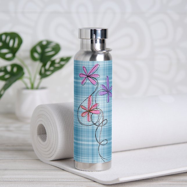 Glitter Doodle Daisies On Plaid Water Bottle (Yoga)
