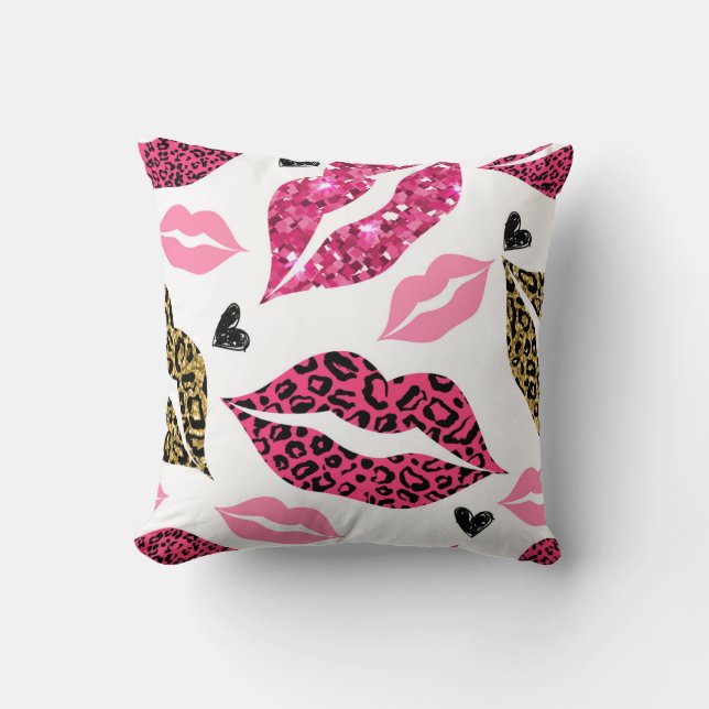 Glittering Lips: Leopard Fashion Pattern Throw Pillow (Front)