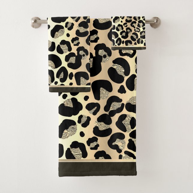 Glittery Gold Leopard Safari Print  Bath Towel Set (Insitu)