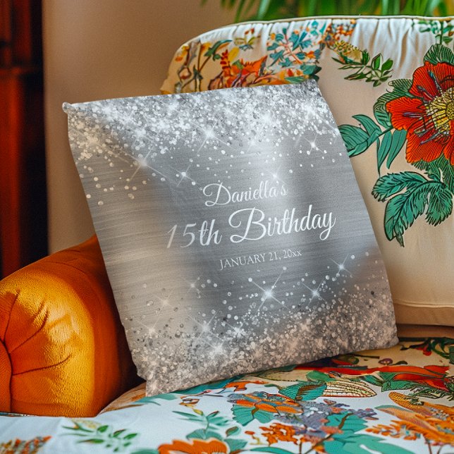 Glittery Silver Foil 15th Birthday Throw Pillow (Glittery Silver Foil 15th Birthday Throw Pillow)