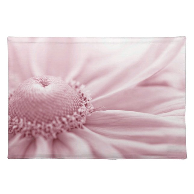 Gloriosa Daisy Macro Cloth Placemat (Front)