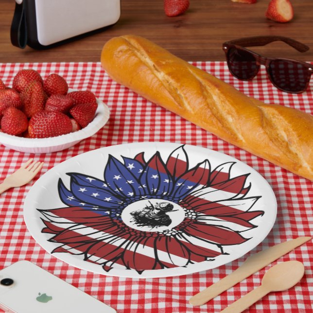 Glorious Veterans Paper Plates (Picnic)