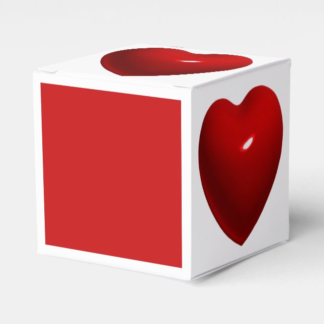 Glossy red heart favor boxes (Front Side)