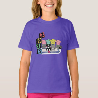Glowin' & Growin’ – Class of 2025 T-Shirt