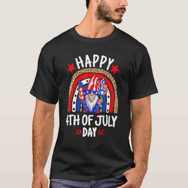 Gnome Celebrating Independence Usa Day Happy 4th O T-Shirt (Front)