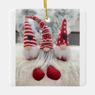 **GNOME FRIENDS OR FAMILY** ORNAMENT