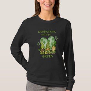 Gnome Irish Shamrocking With My Gnomies St Patrick T-Shirt