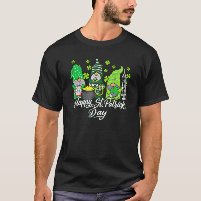 Gnome Nurses Saint Pattys Scrub Nurse St Patricks T-Shirt (Front)