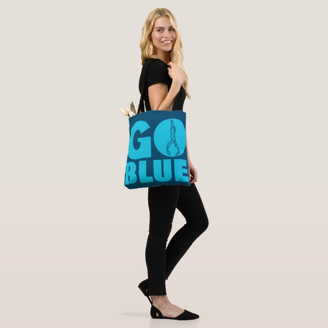 Go blue    tote bag (On Model)