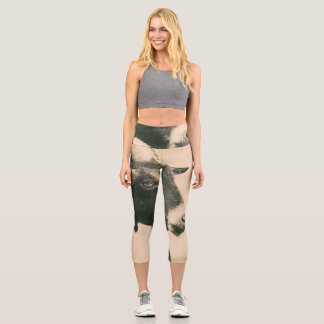 Goat Profile Capri Leggings