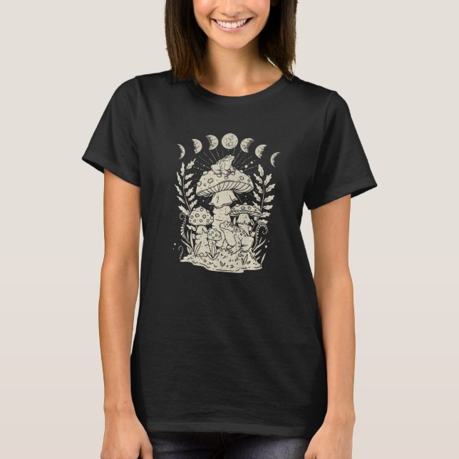 Goblincore Aesthetic Mushroom Frog Moon Phases Dar T-Shirt (Front)