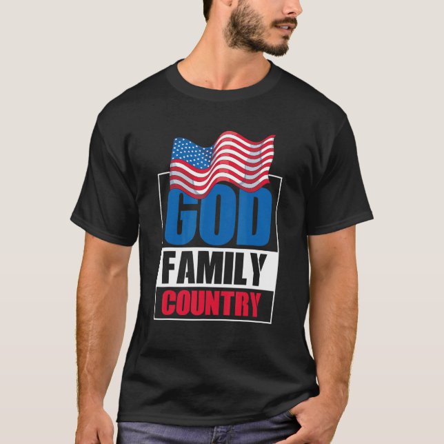 God Family Country Soldier Patriot Us Flag Memoria T-Shirt (Front)