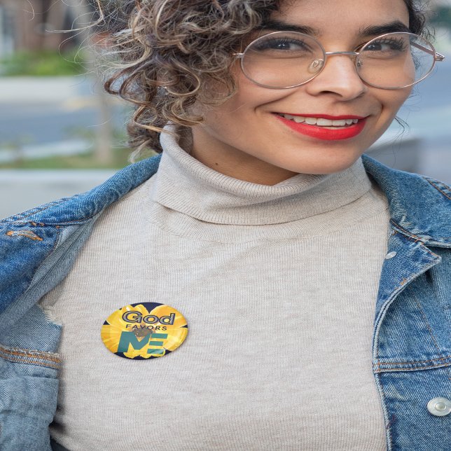 God Favors Me Button (Creator Uploaded)
