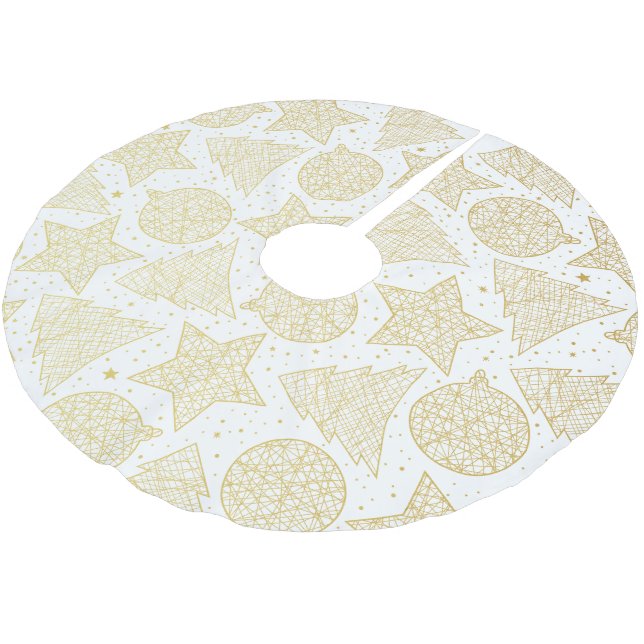 Gold and White Christmas Pattern Tree Skirt (Angled)