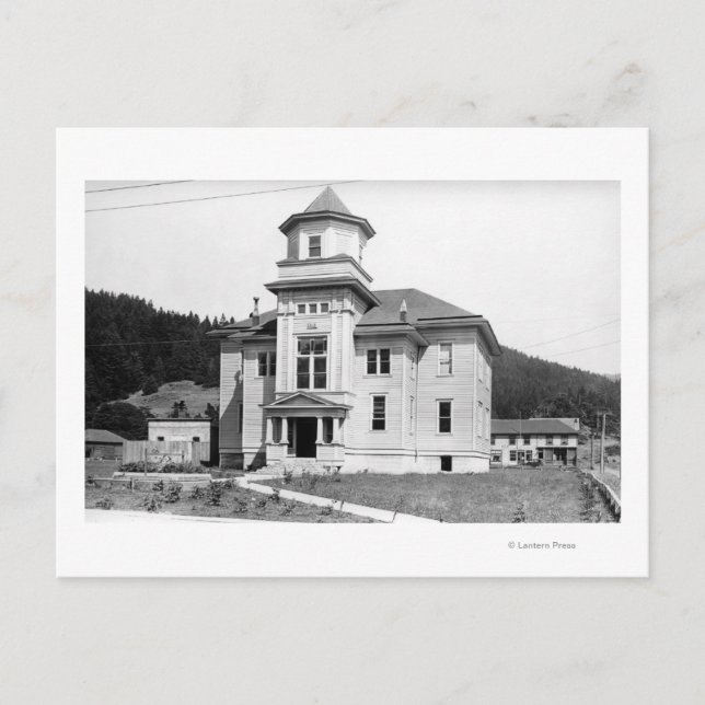 Gold Beach, Oregon View of Court House Photograp Postcard (Front)