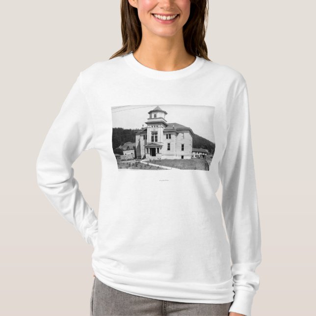 Gold Beach, Oregon View of Court House Photograp T-Shirt (Front)