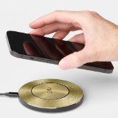 Gold Circle lace monogram Wireless Charger (Hand)