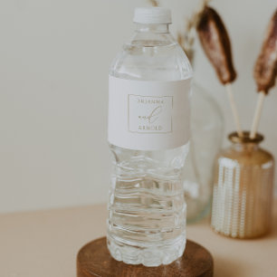 Gold Classy Chic Minimalist Wedding Water Bottle Label