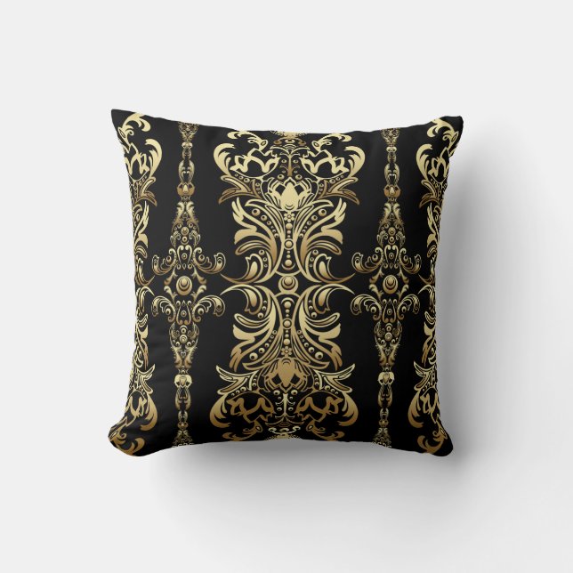 Gold damask floral seamless pattern with arabesque throw pillow (Front)