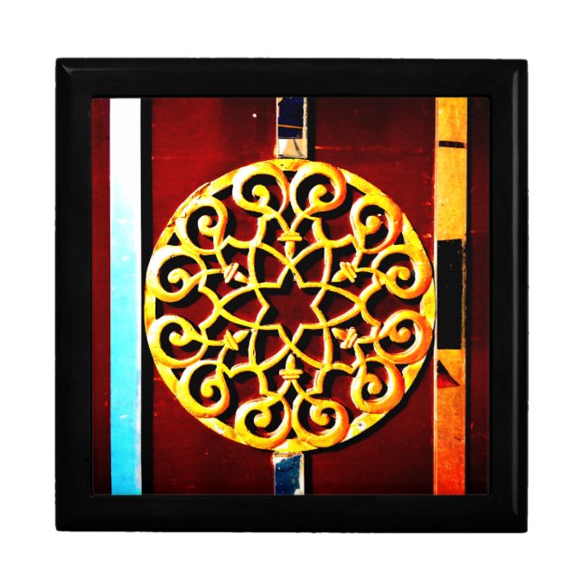 Gold Decoration Gift Box (Front)