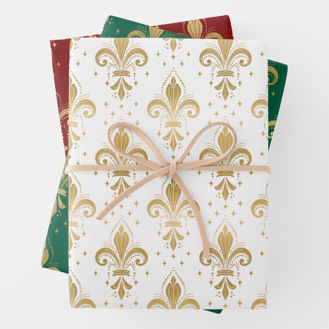Gold fleur-de-lis seamless pattern wrapping paper sheets (In situ)