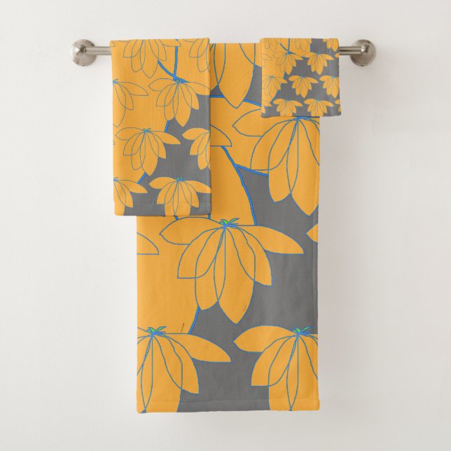 Gold Floral On Gray Gift  Bath Towel Set (Insitu)