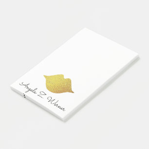 gold foil lips with her name post-it notes