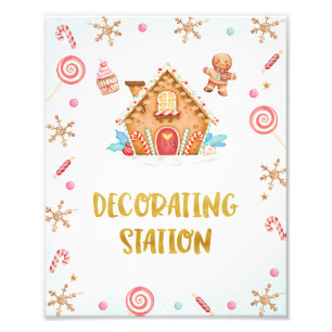 Gold Gingerbread House Decorating Station Sign