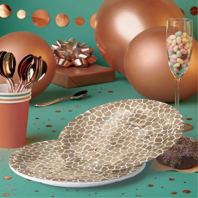 Gold Glam Giraffe Print Paper Plates (Multi)