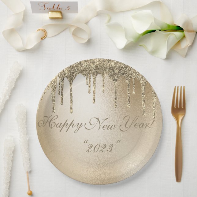 Gold Metallic Glitter Drip Elegant Happy New Year Paper Plates (Wedding)