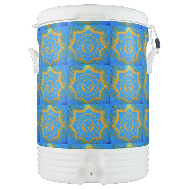Gold on blue tantric star  beverage cooler (Front)