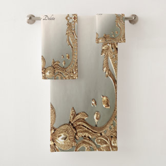 Gold Ornate Frame Towel Set