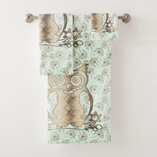 Gold owl on dandelion towel set
