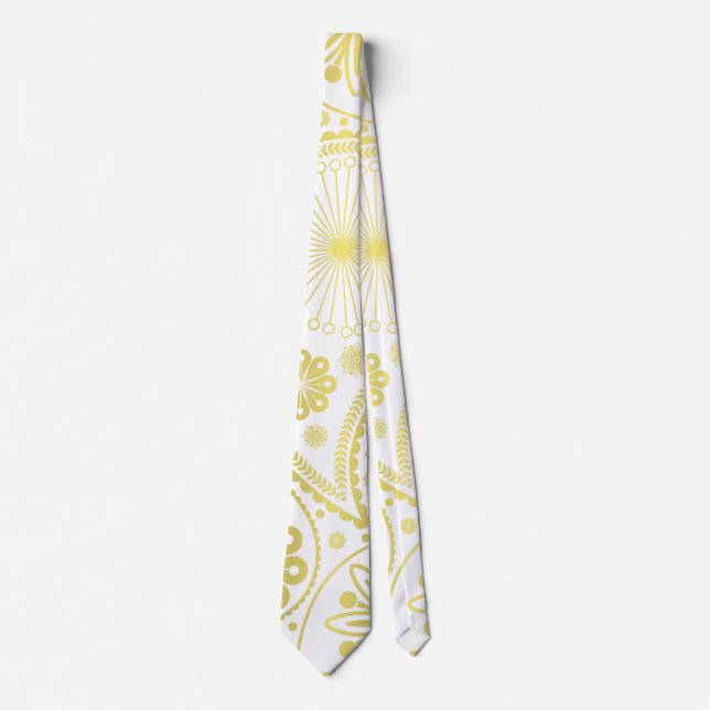 Gold paisley pattern tie (Front)