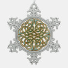 Gold rimmed green Celtic knot