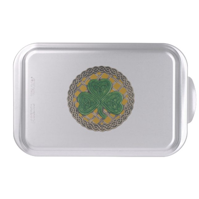 Gold Shamrock On Celtic Knots Cake Pan (Front)