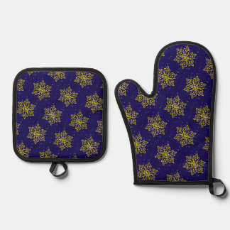 Gold Snowflake Oven Mitt & Pot Holder Set