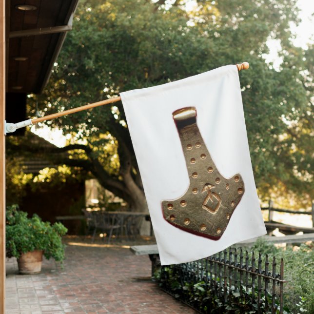 Gold Thor Hammer white house flag (In SItu)