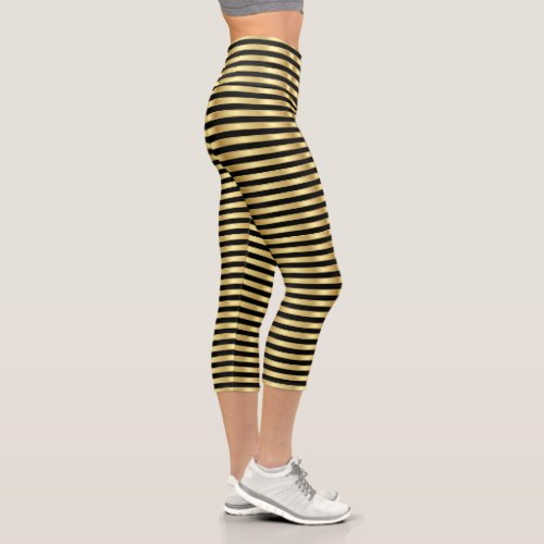 Golden and Black Elegant Stripes Capri Leggings