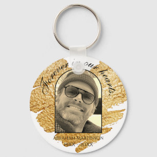 Golden Basic In Loving Memory Keepsake Keychain