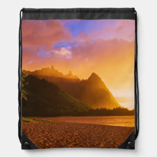 Golden beach sunset Hawaii Drawstring Bag