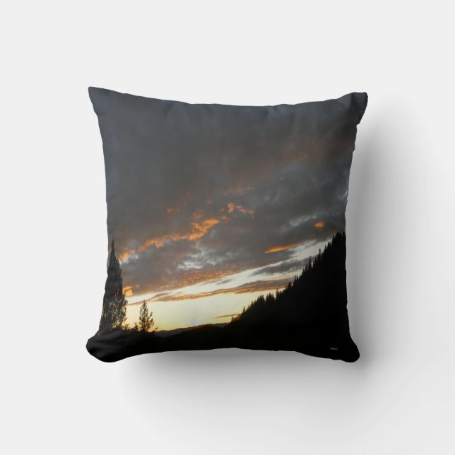 Golden cloudy sunset.. throw pillow (Front)